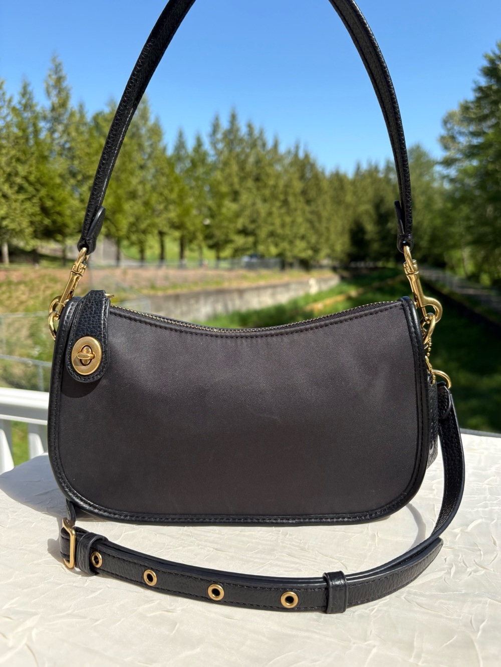 COACH Swinger Bag With Vintage Rose Print C1982